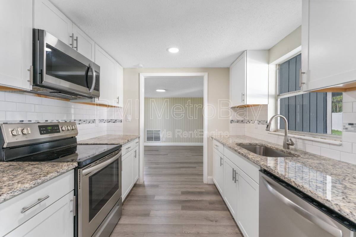 House for rent at 6121 N Falkenburg Rd, Tampa, FL 33610