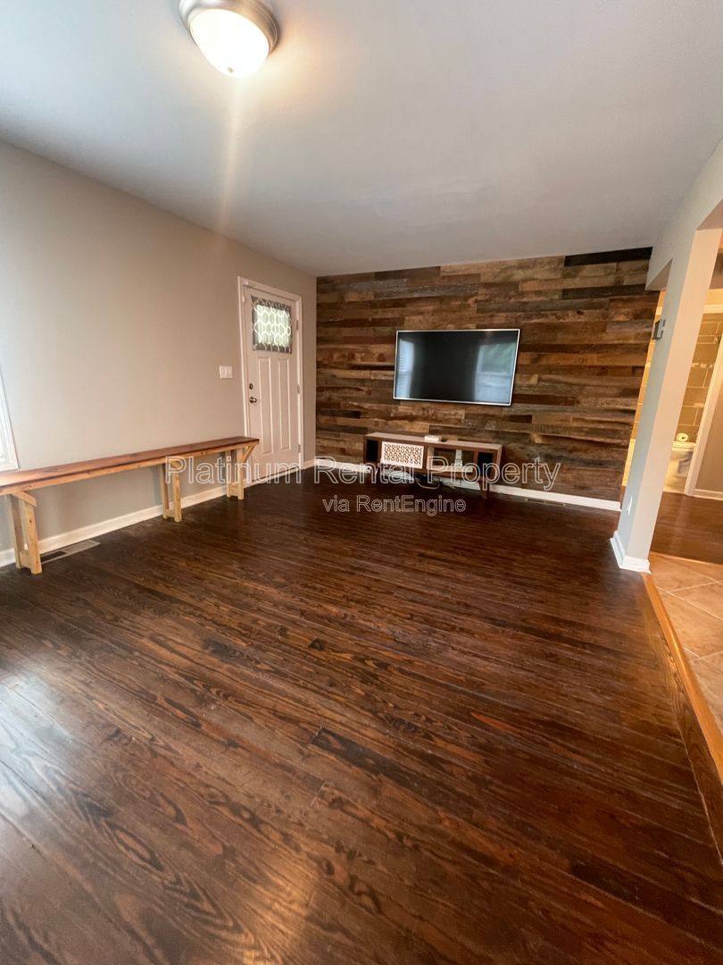 House for rent at 2706 White Oak Dr, Decatur, GA 30032