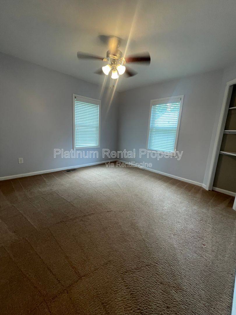 House for rent at 2706 White Oak Dr, Decatur, GA 30032
