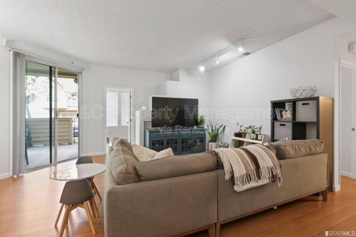 Condo for rent at 34573 Falls Terrace, Fremont, CA 94555