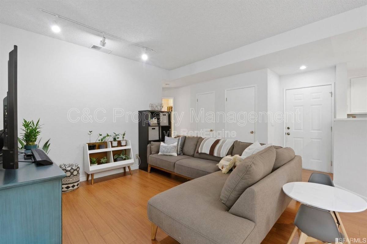 Condo for rent at 34573 Falls Terrace, Fremont, CA 94555