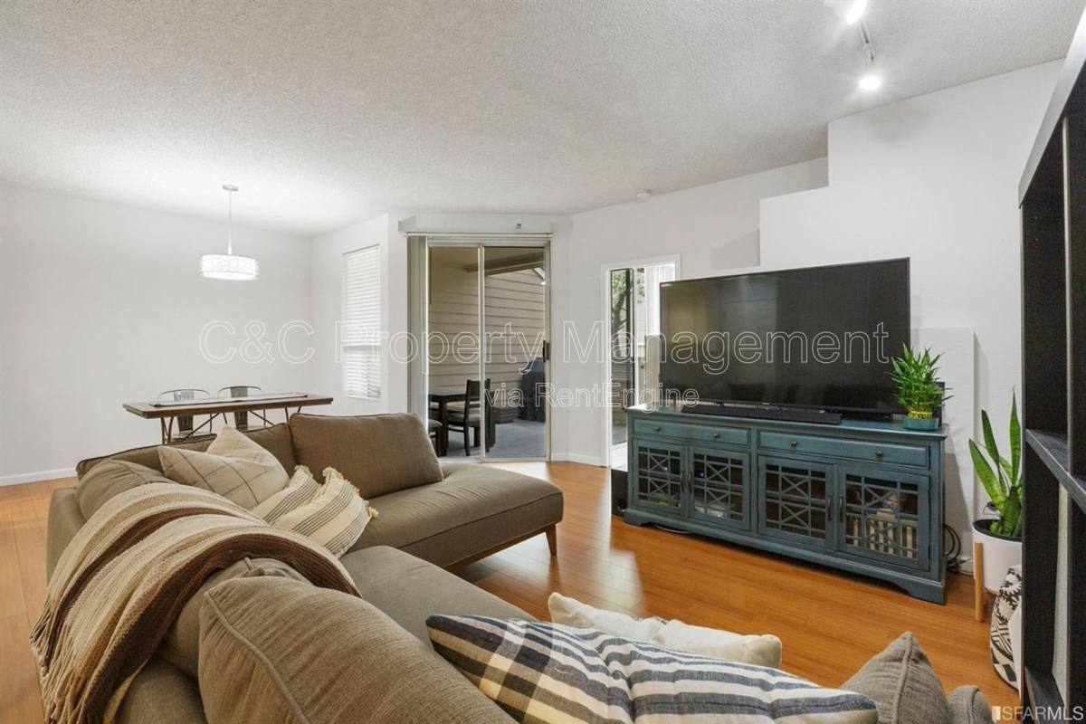 Condo for rent at 34573 Falls Terrace, Fremont, CA 94555