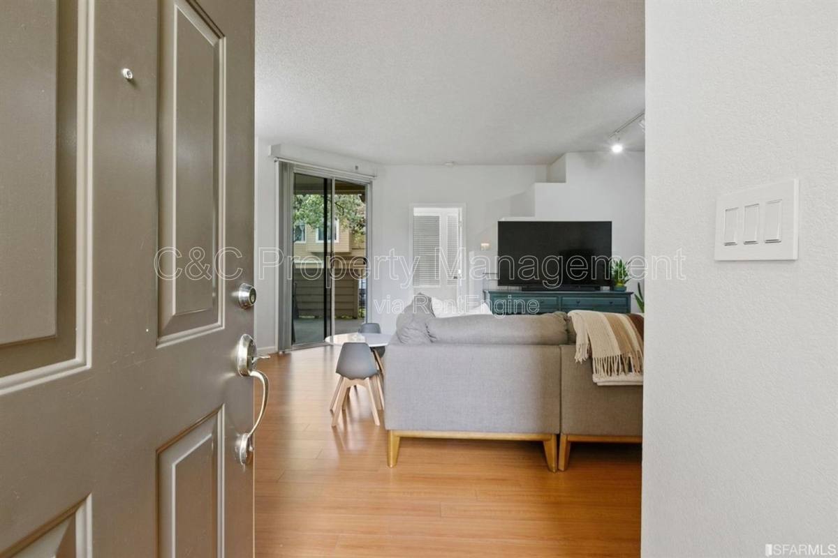 Condo for rent at 34573 Falls Terrace, Fremont, CA 94555