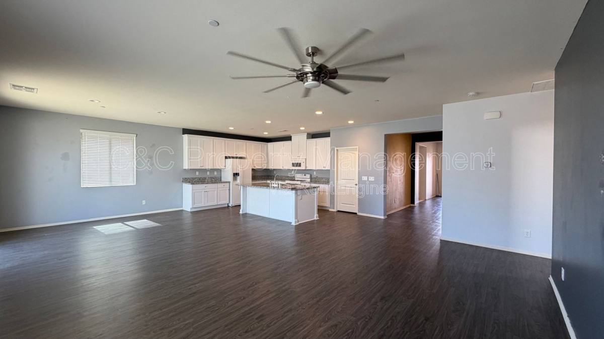 House for rent at 2158 Albatross Way, San Jacinto, CA 92582