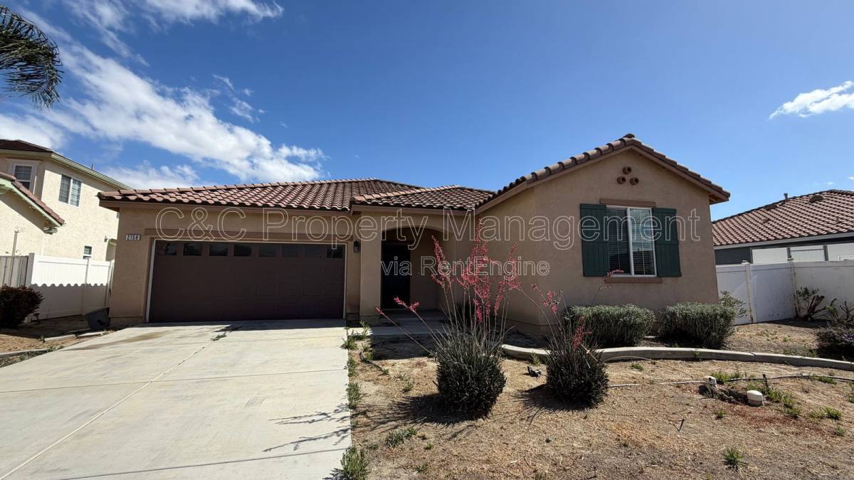 House for rent at 2158 Albatross Way, San Jacinto, CA 92582