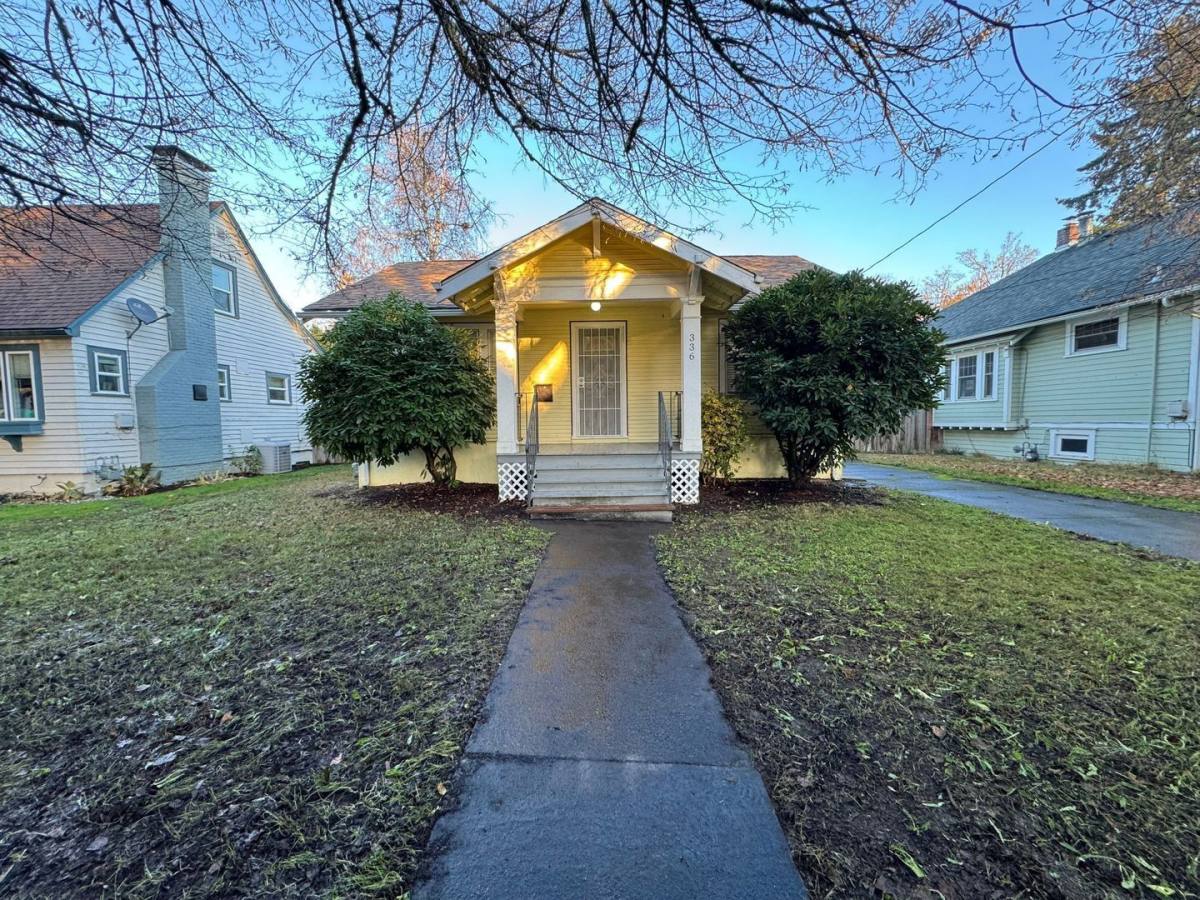 House for rent at 336 23rd St SE, Salem, OR 97301