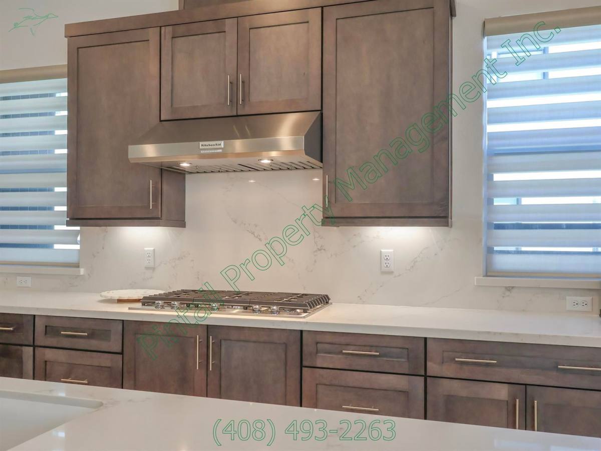 Apartment for rent at 1107 Artemisia Terrace #7, Sunnyvale, CA 94086