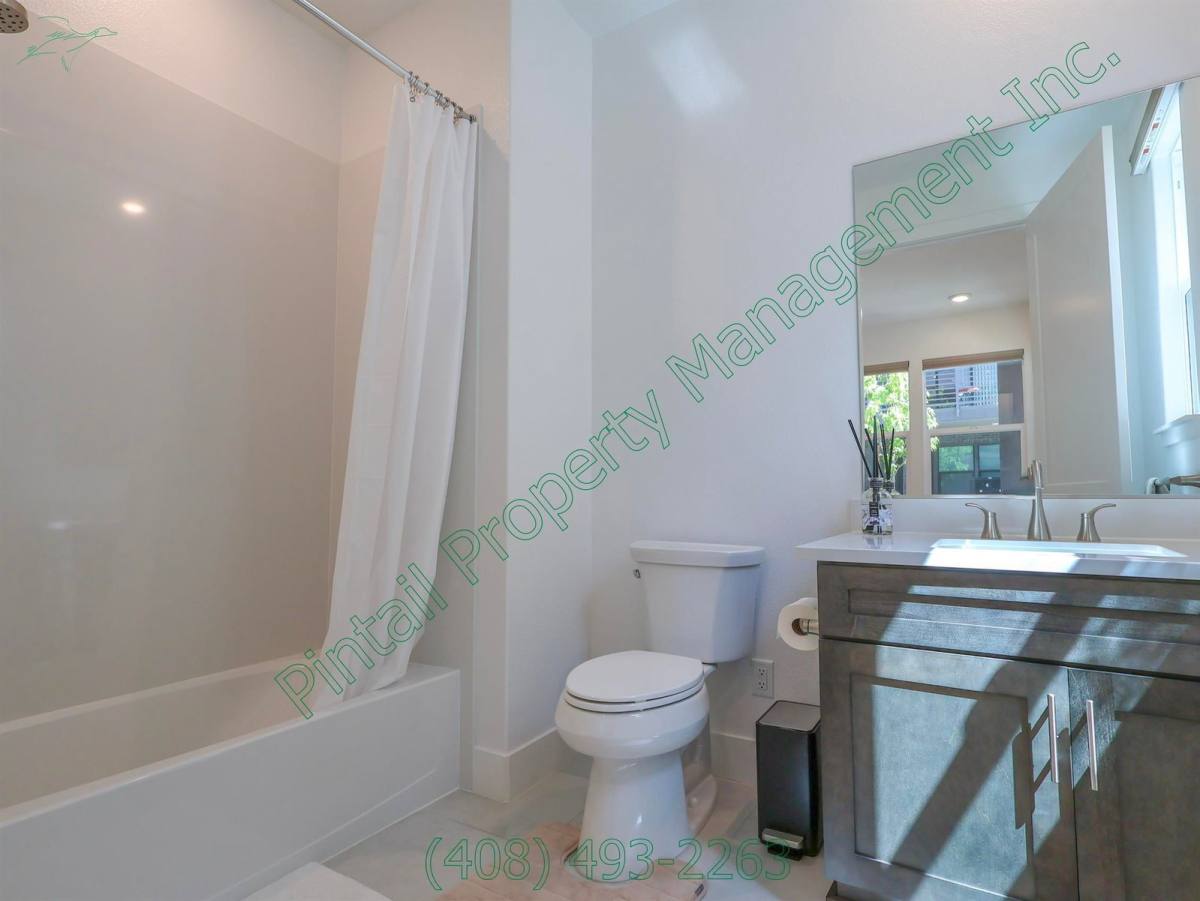 Apartment for rent at 1107 Artemisia Terrace #7, Sunnyvale, CA 94086
