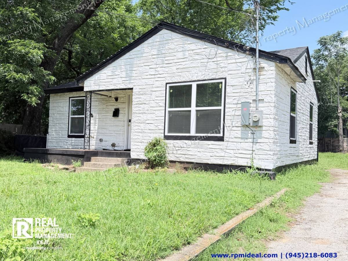 Apartment for rent at 2513 Southland St, Dallas, TX 75215