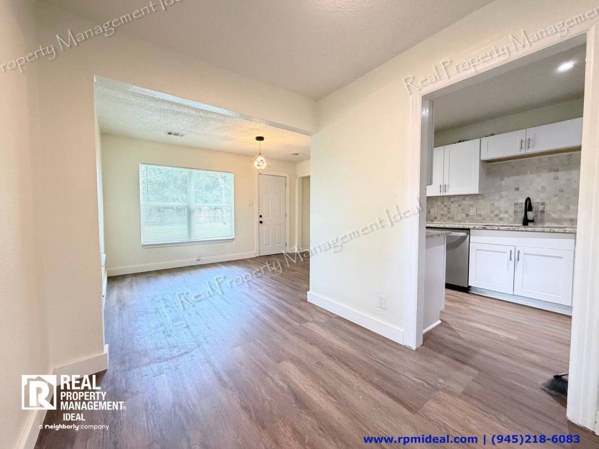 Apartment for rent at 2513 Southland St, Dallas, TX 75215