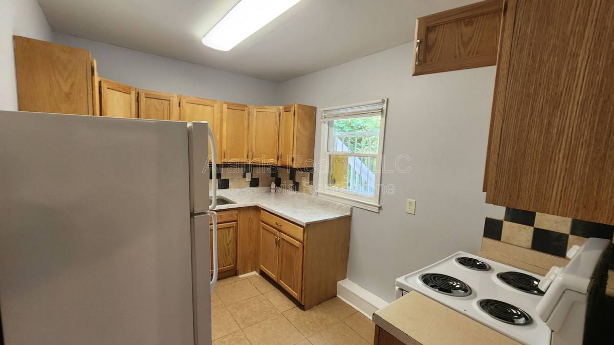 Apartment for rent at 2284 Alvin Dr NW #D 1, Atlanta, GA 30318