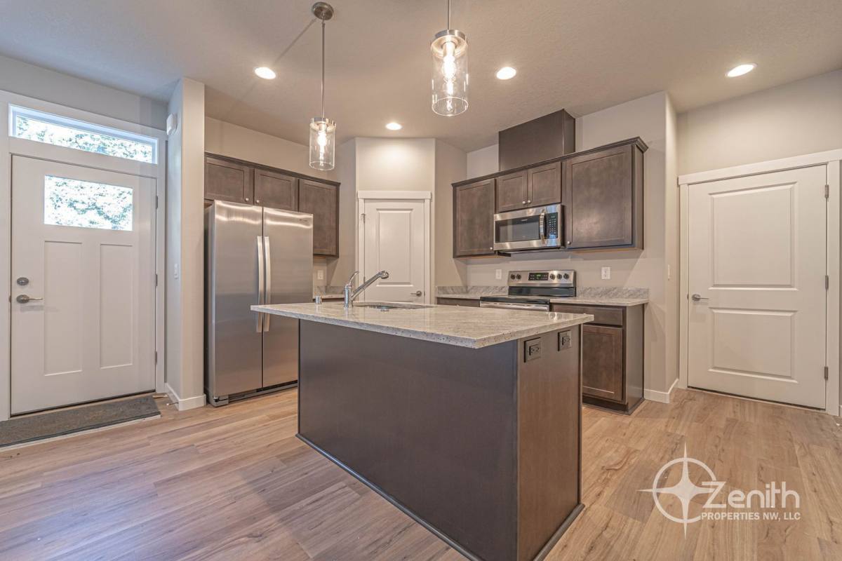 Townhouse for rent at 4912 NE 2nd Court, Vancouver, WA 98663