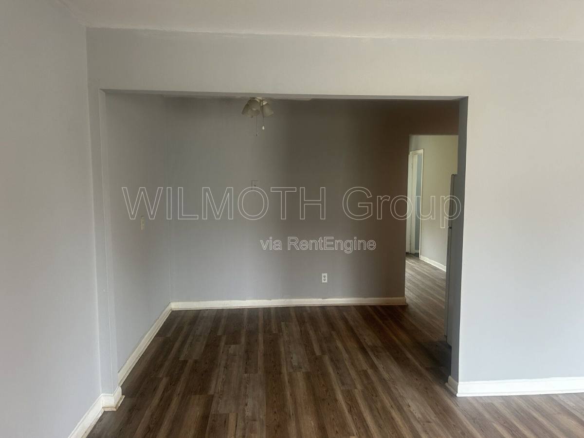 Apartment for rent at 135 W Hendricks St #4, Shelbyville, IN 46176