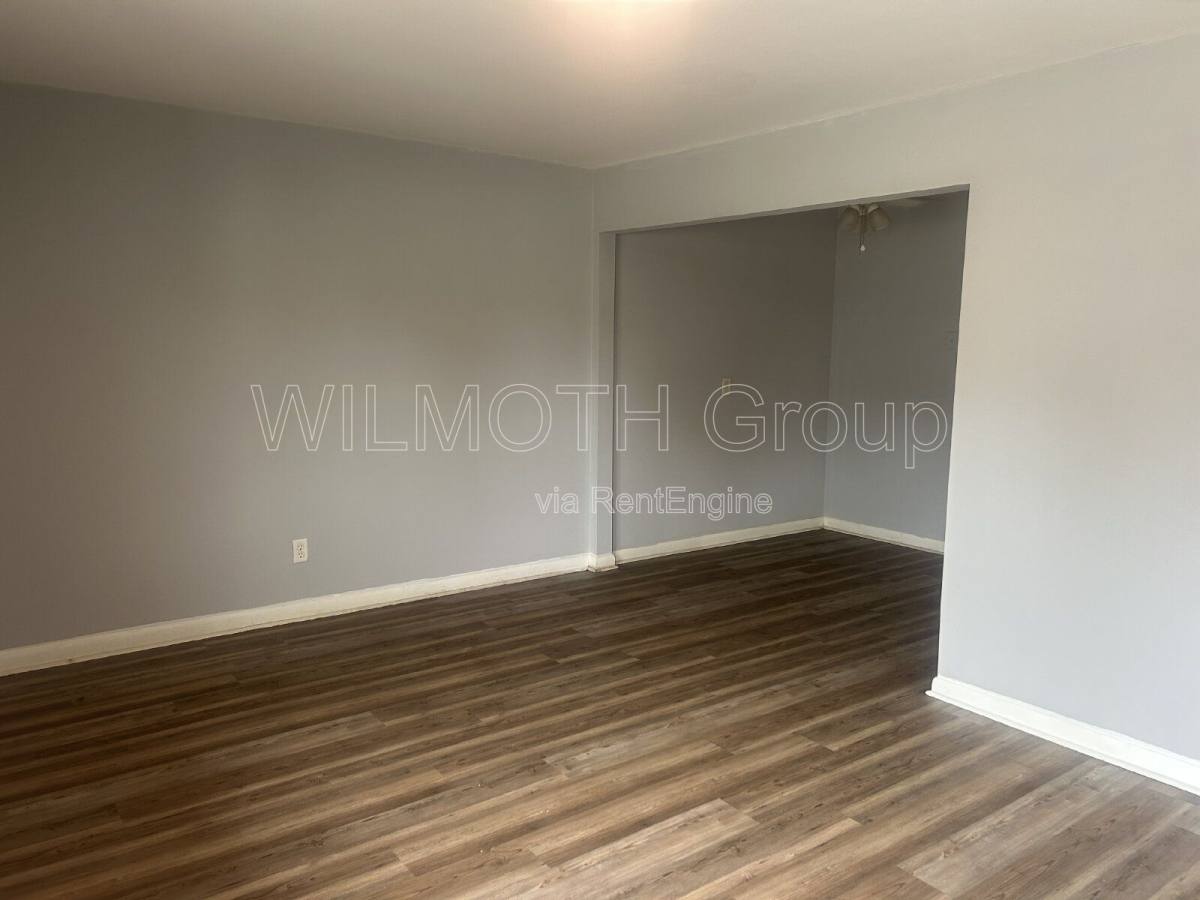Apartment for rent at 135 W Hendricks St #4, Shelbyville, IN 46176