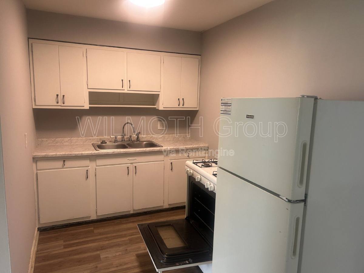 Apartment for rent at 135 W Hendricks St #4, Shelbyville, IN 46176