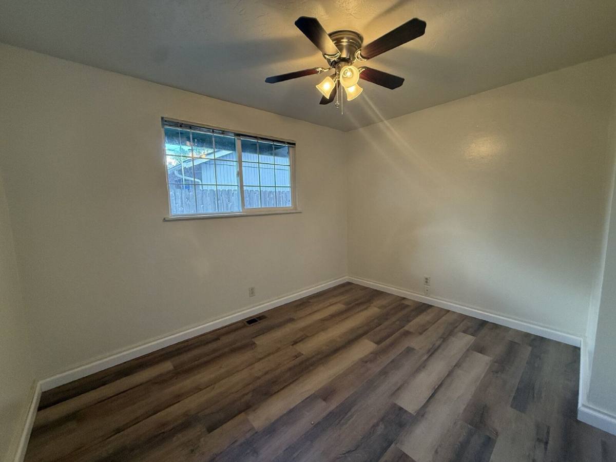 House for rent at 3959 Pam St, Eugene, OR 97402