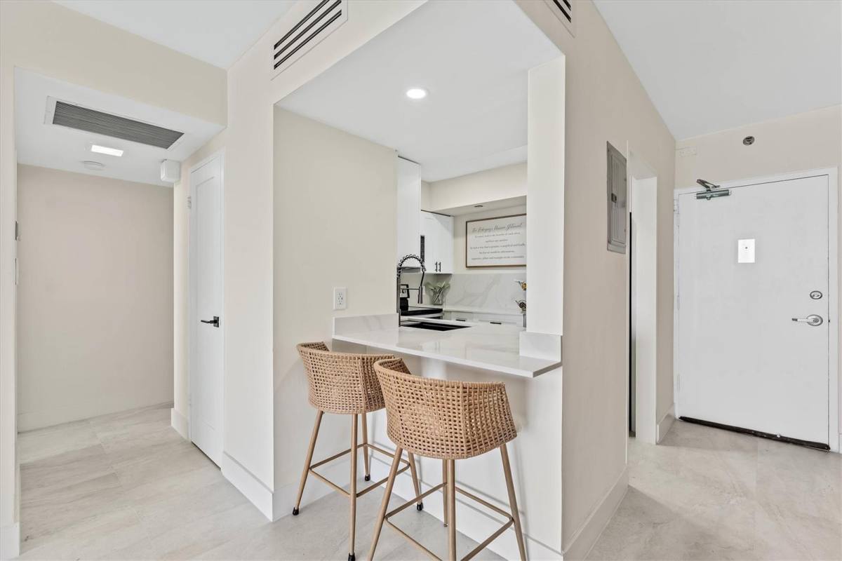 Apartment for rent at 1200 W Ave, Miami Beach, FL 33139