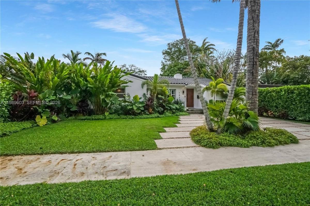 House for rent at 1022 NE 91st Terrace, Miami, FL 33138
