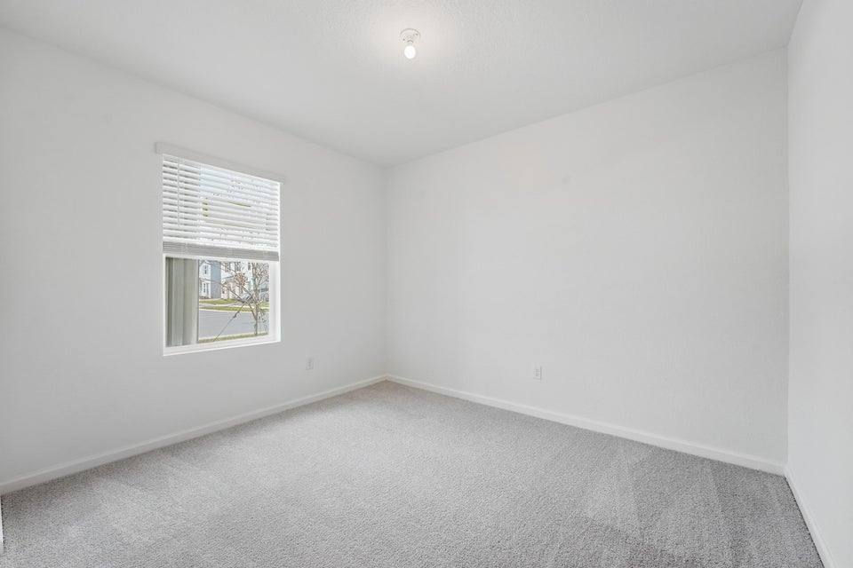 House for rent at 10485 NW Suncrest Loop, Port Saint Lucie, FL 34987