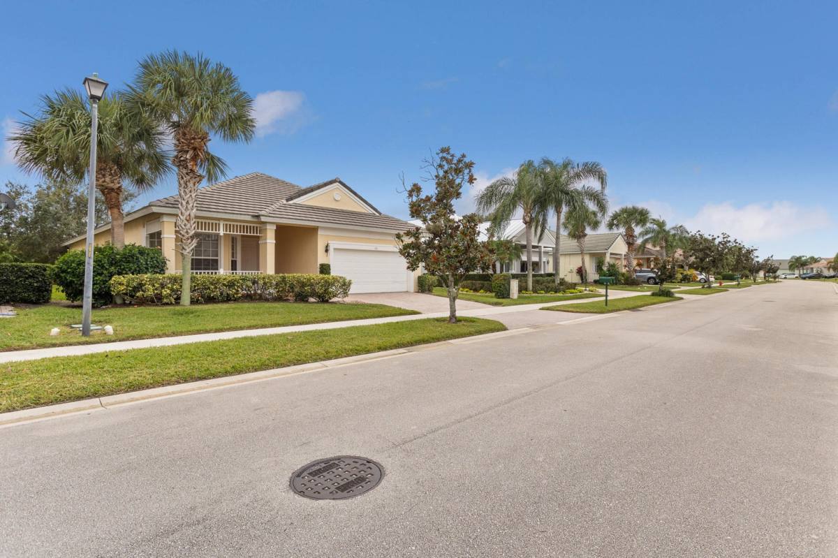 House for rent at 175 NW Willow Grove Ave, Port Saint Lucie, FL 34986