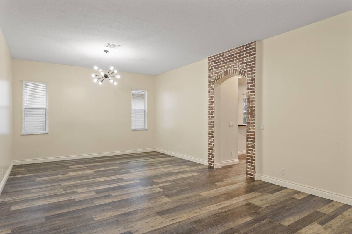 House for rent at 175 NW Willow Grove Ave, Port Saint Lucie, FL 34986