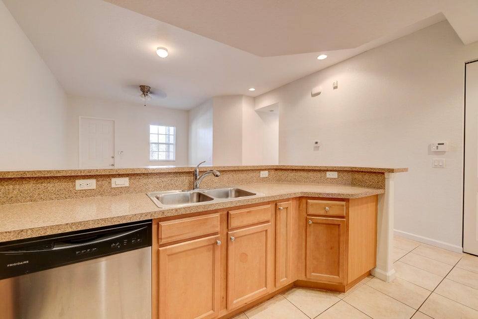 Townhouse for rent at 10560 SW Stephanie Way #1102, Port Saint Lucie, FL 34987