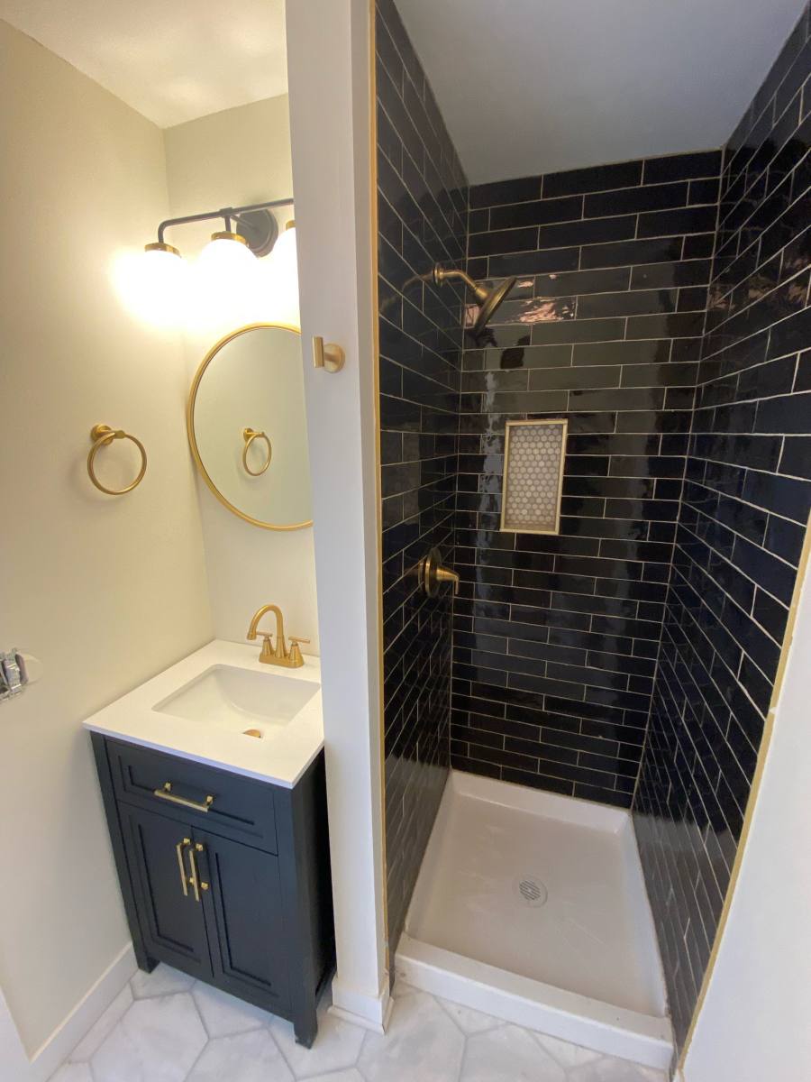 Apartment for rent at 1322 W Ohio St #2R, Chicago, IL 60642
