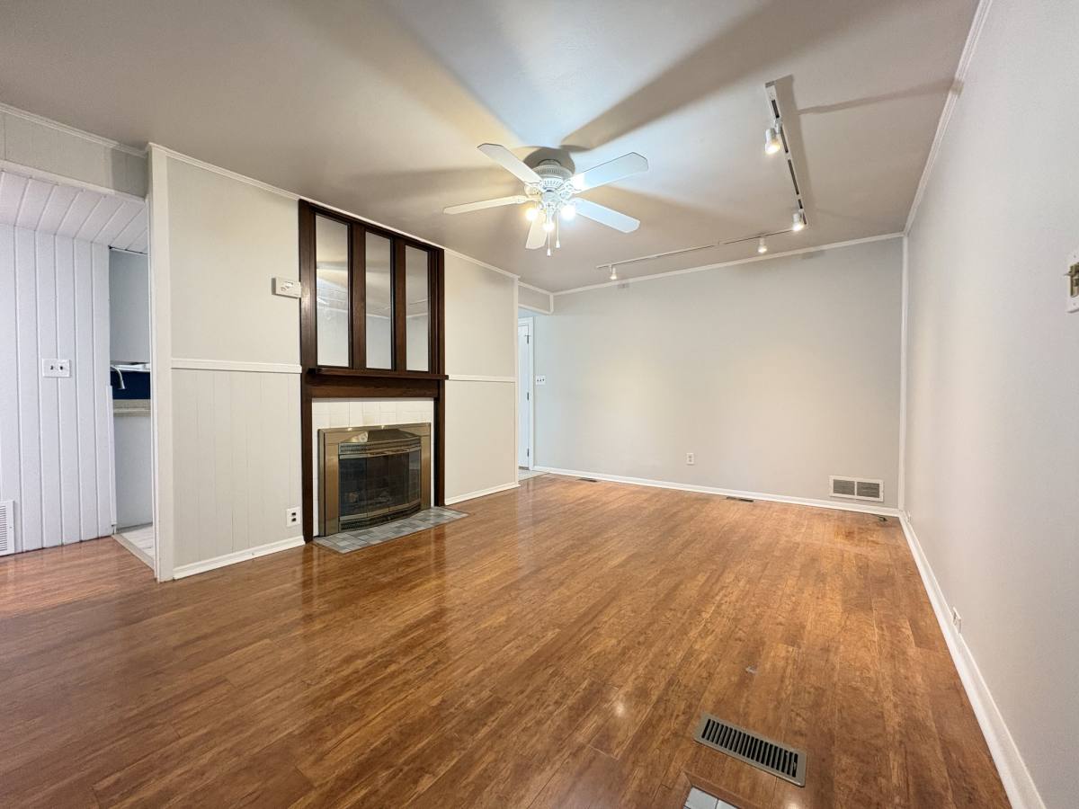 House for rent at 12905 Atlantic Ave, Rockville, MD 20851