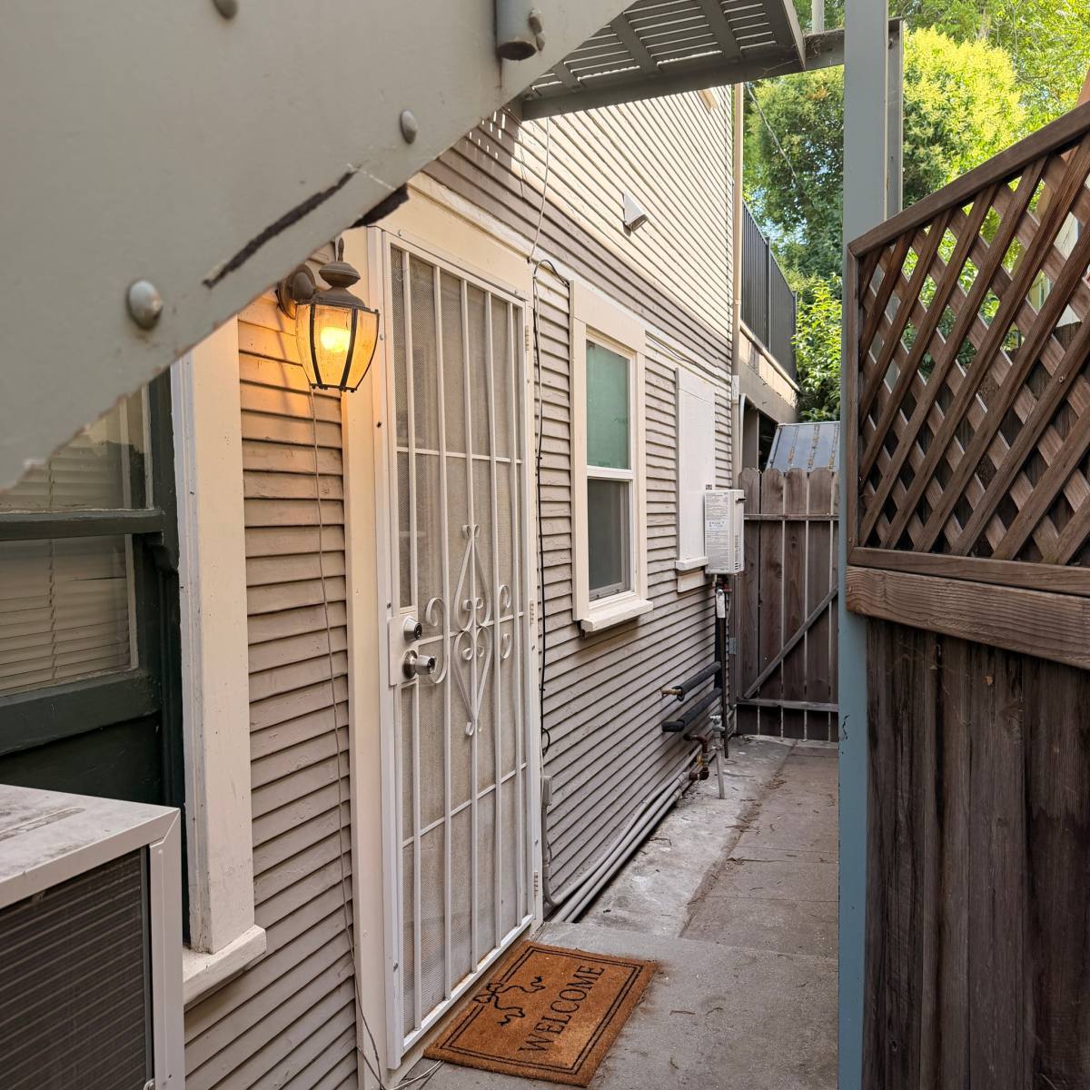 Apartment for rent at 2612 Q St #5, Sacramento, CA 95816