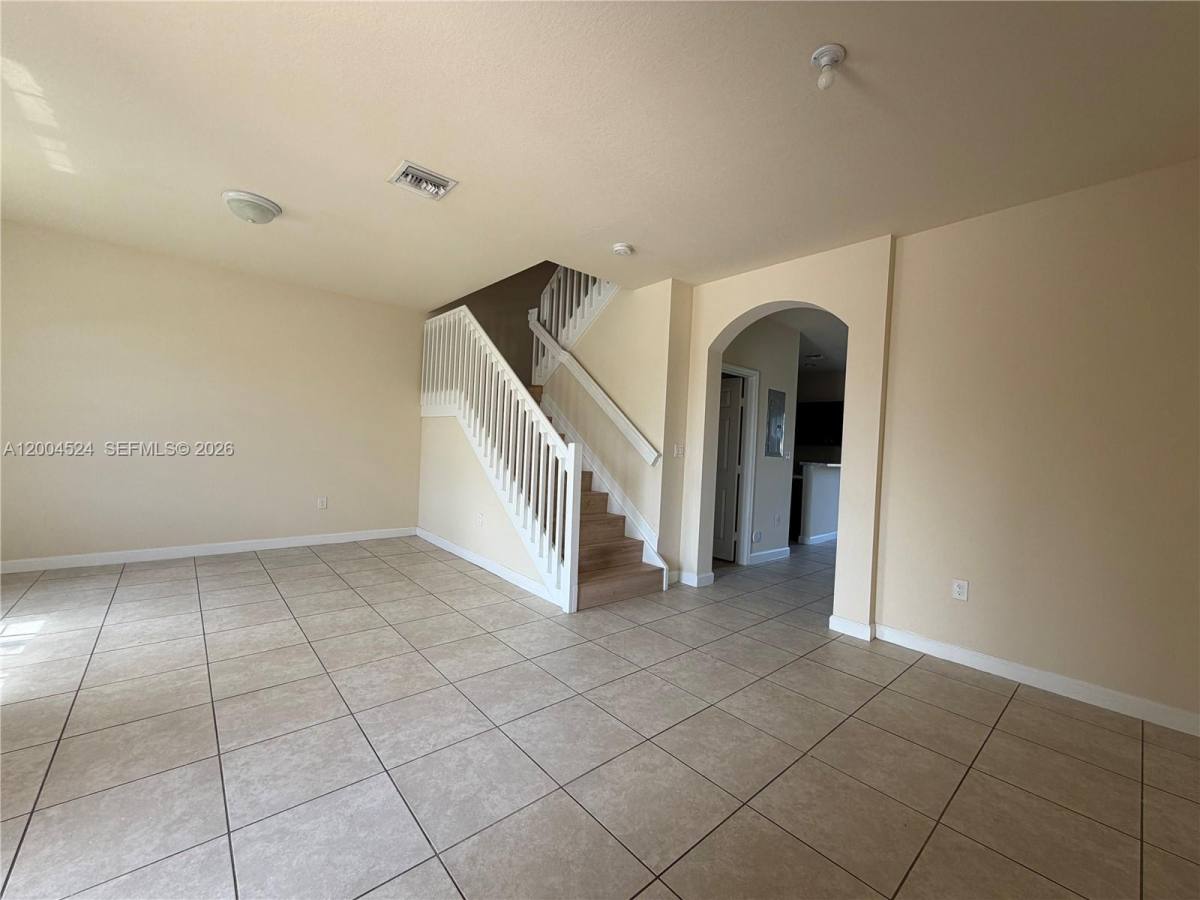 Townhouse for rent at 544 SE 32nd Ave, Homestead, FL 33033