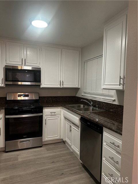 Apartment for rent at 1247 Stoner Ave #109, Los Angeles, CA 90025