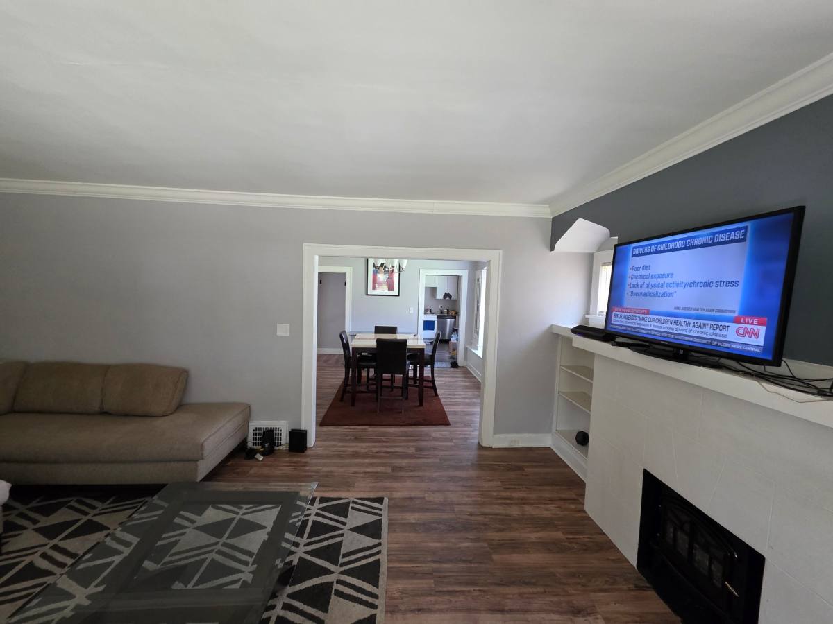 Apartment for rent at 2803 Avondale Ave #1, Cleveland, OH 44118