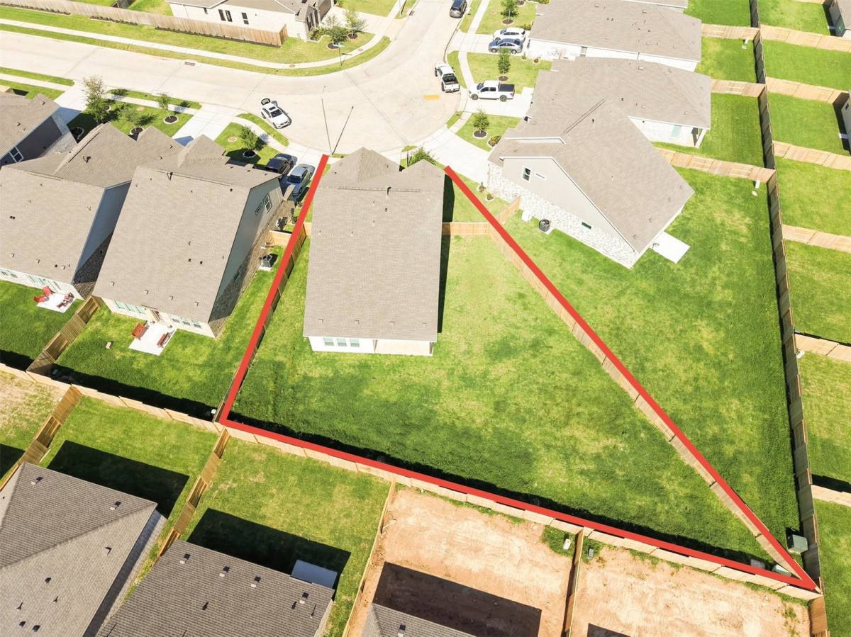 Apartment for rent at 6403 Periwinkle Blossom Lane, Katy, TX 77493