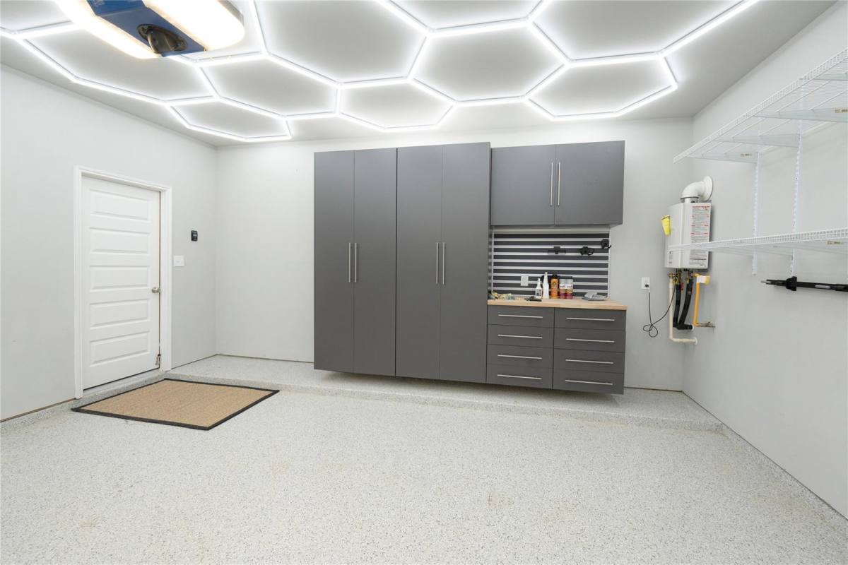 Apartment for rent at 24238 Golden Fallow Dr, Katy, TX 77493