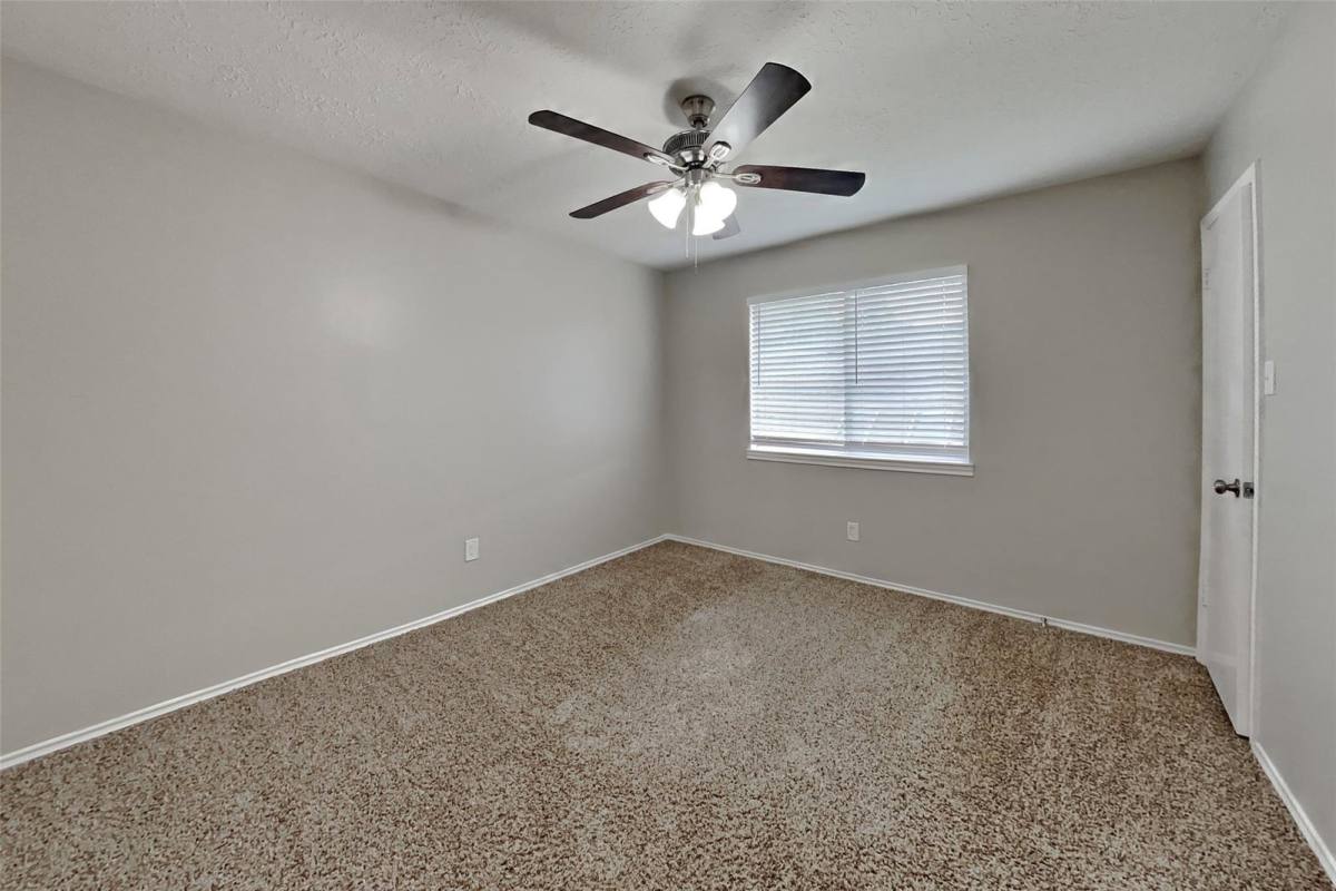 House for rent at 1250 Kings Creek Trail, Missouri City, TX 77459