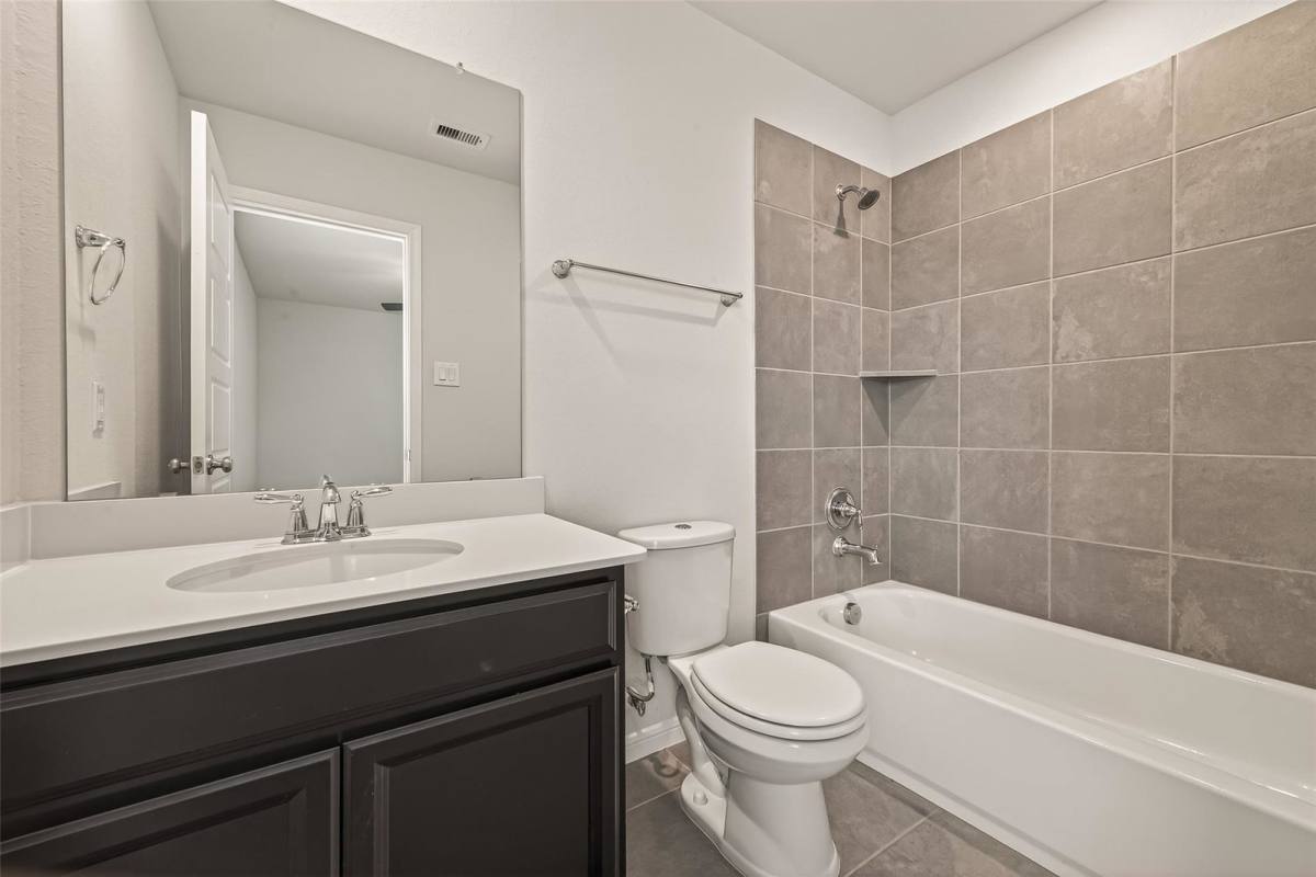 Apartment for rent at 4231 Reese Ravine Lane, Katy, TX 77493