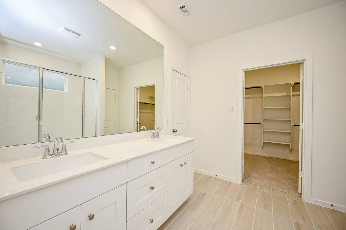 Apartment for rent at 6427 Seafoam Lake Dr, Katy, TX 77493