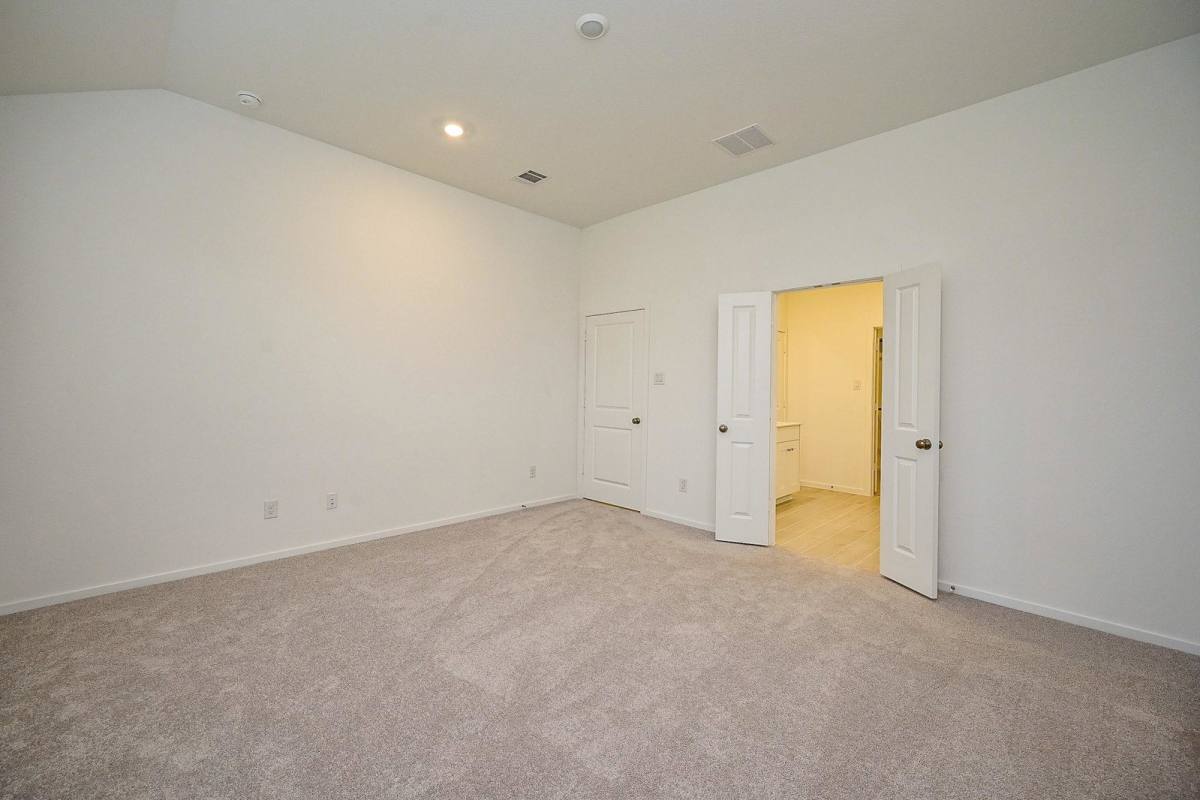 Apartment for rent at 6427 Seafoam Lake Dr, Katy, TX 77493