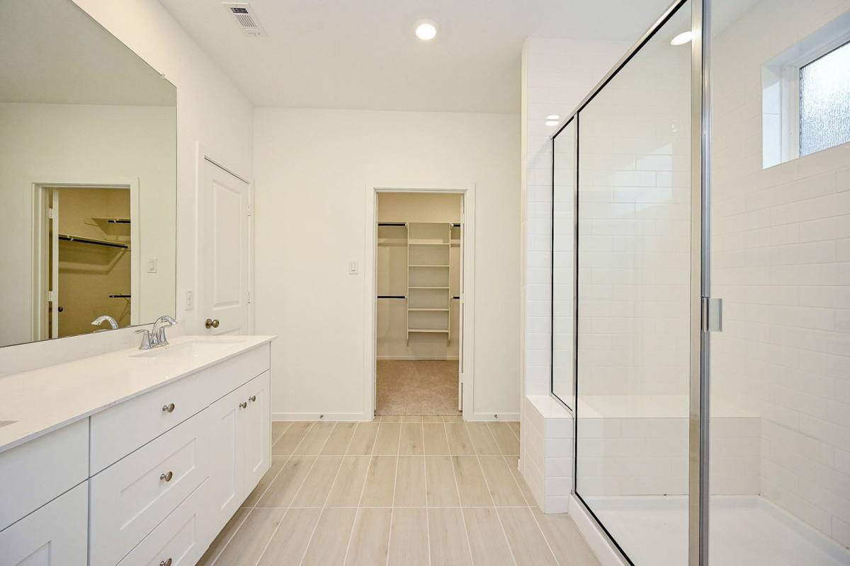 Apartment for rent at 6427 Seafoam Lake Dr, Katy, TX 77493