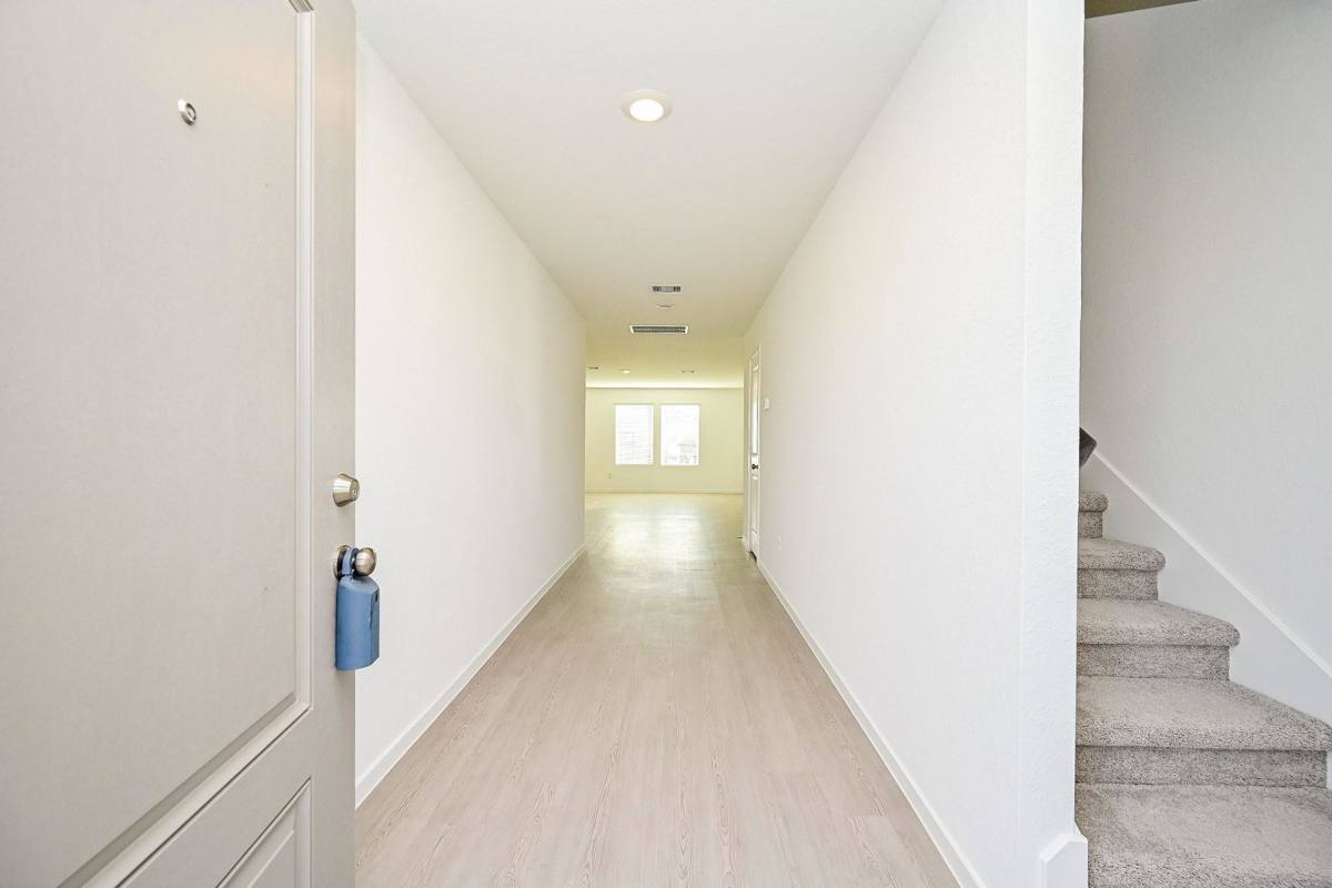 Apartment for rent at 5631 Pearl Vista Dr, Katy, TX 77493
