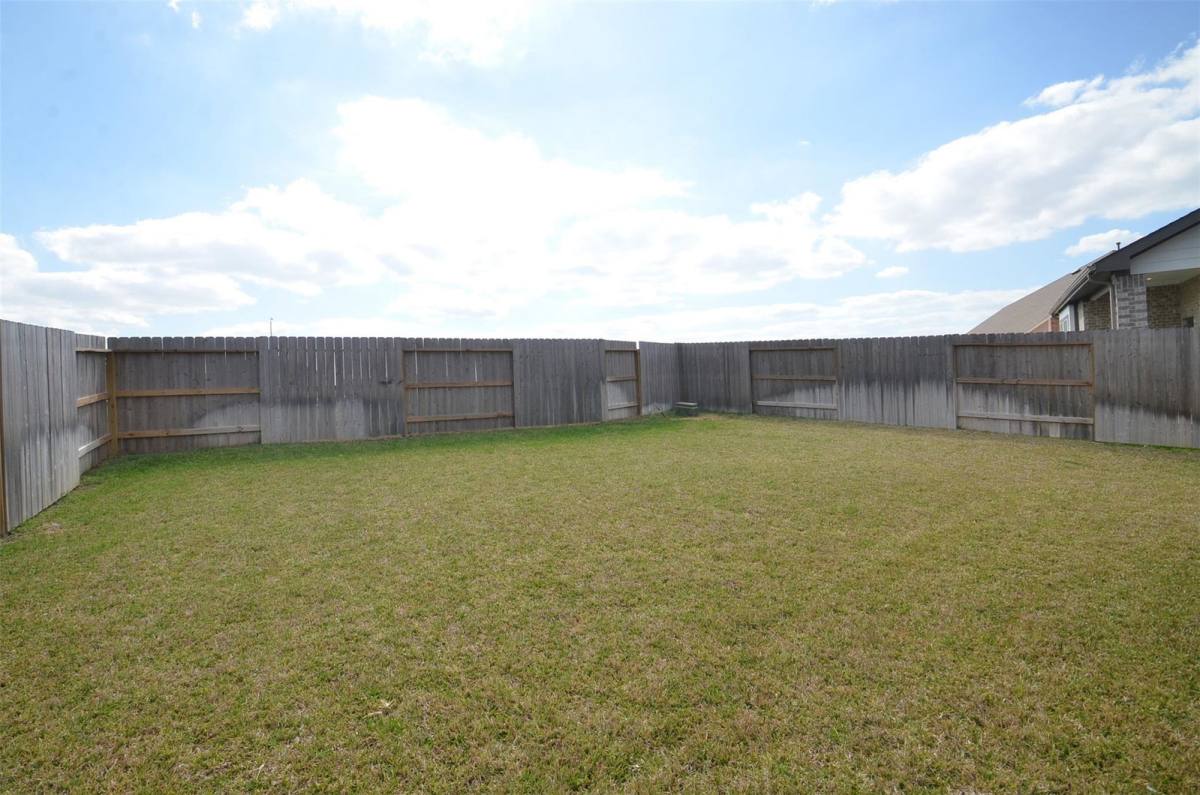 Apartment for rent at 5631 Pearl Vista Dr, Katy, TX 77493