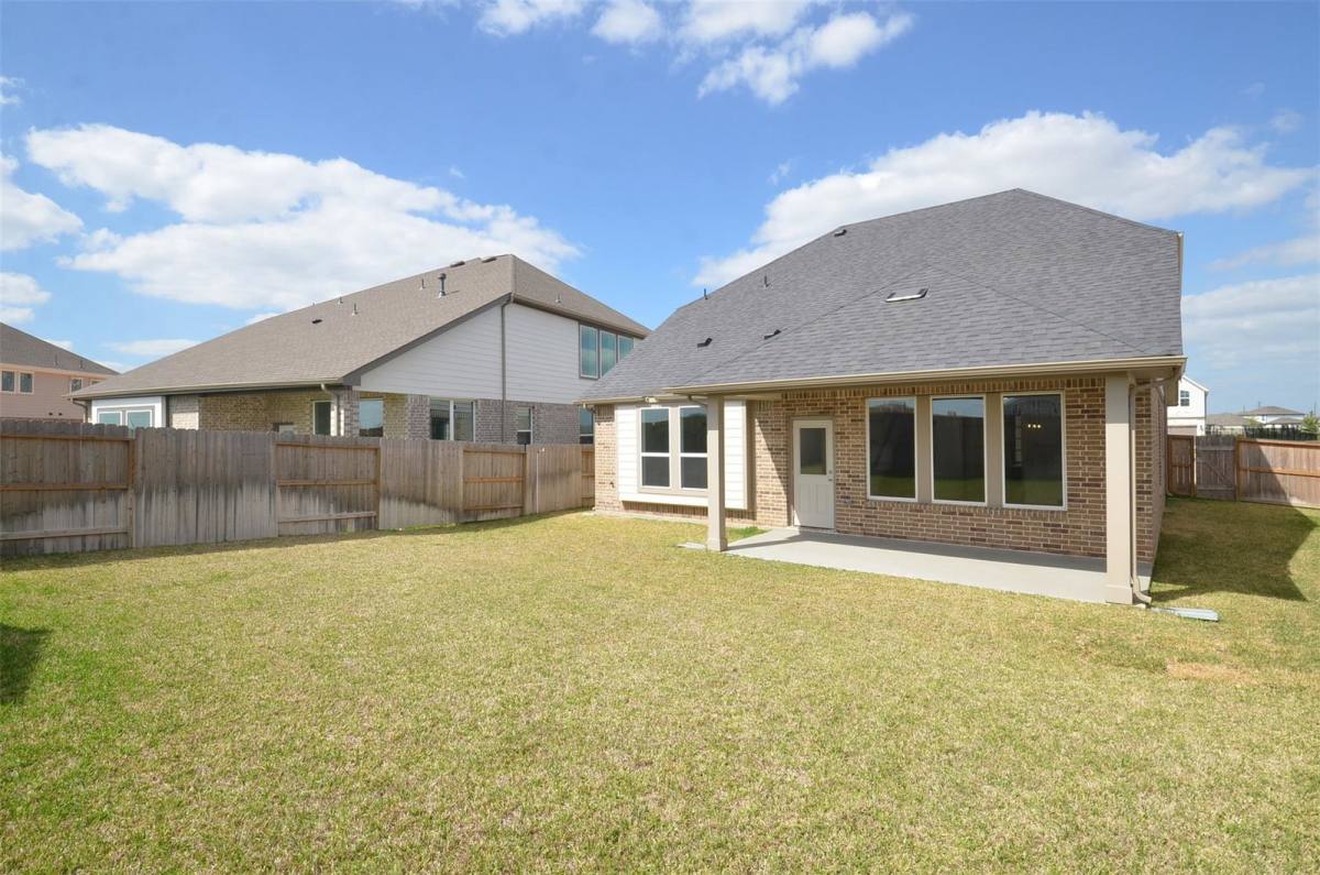 Apartment for rent at 5631 Pearl Vista Dr, Katy, TX 77493