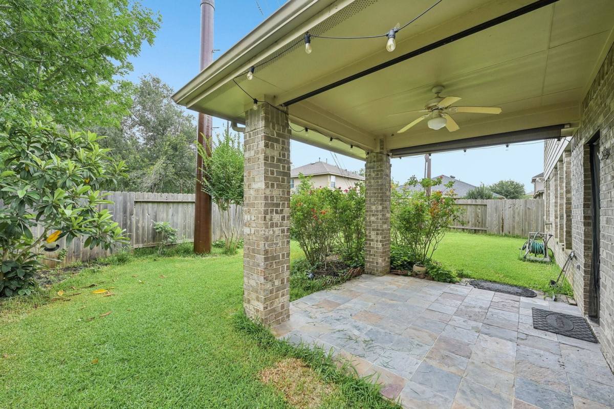 House for rent at 11306 English Rose Trail, Missouri City, TX 77459