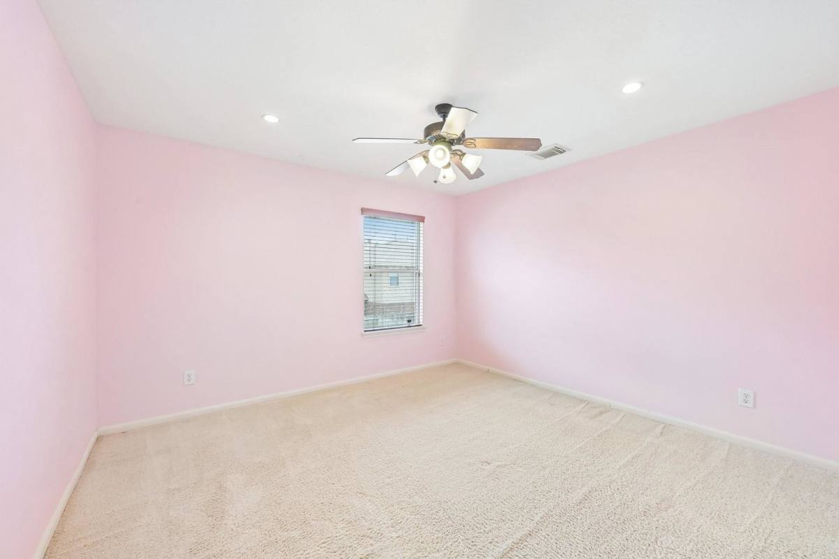 House for rent at 11306 English Rose Trail, Missouri City, TX 77459