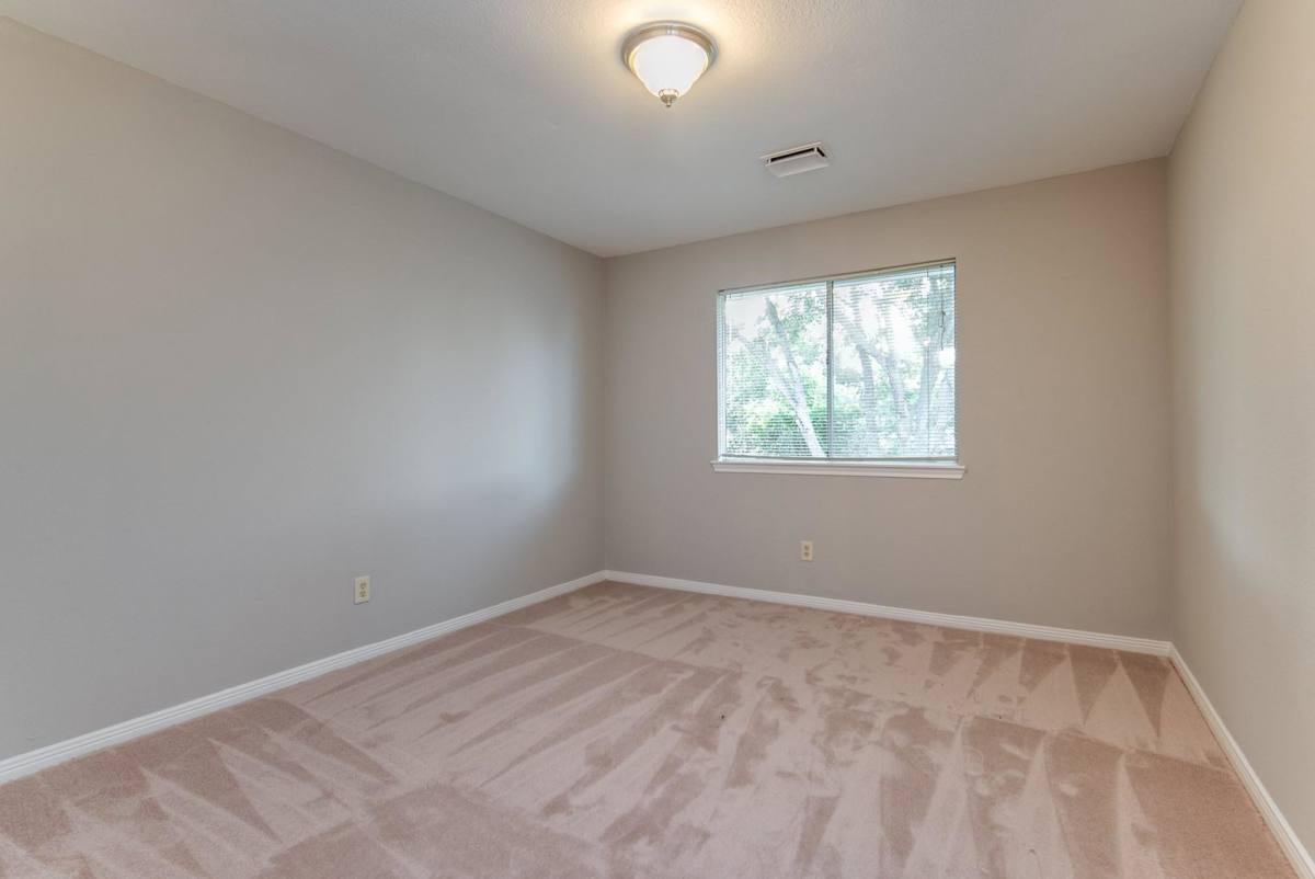 House for rent at 2713 Double Lake Dr, Missouri City, TX 77459