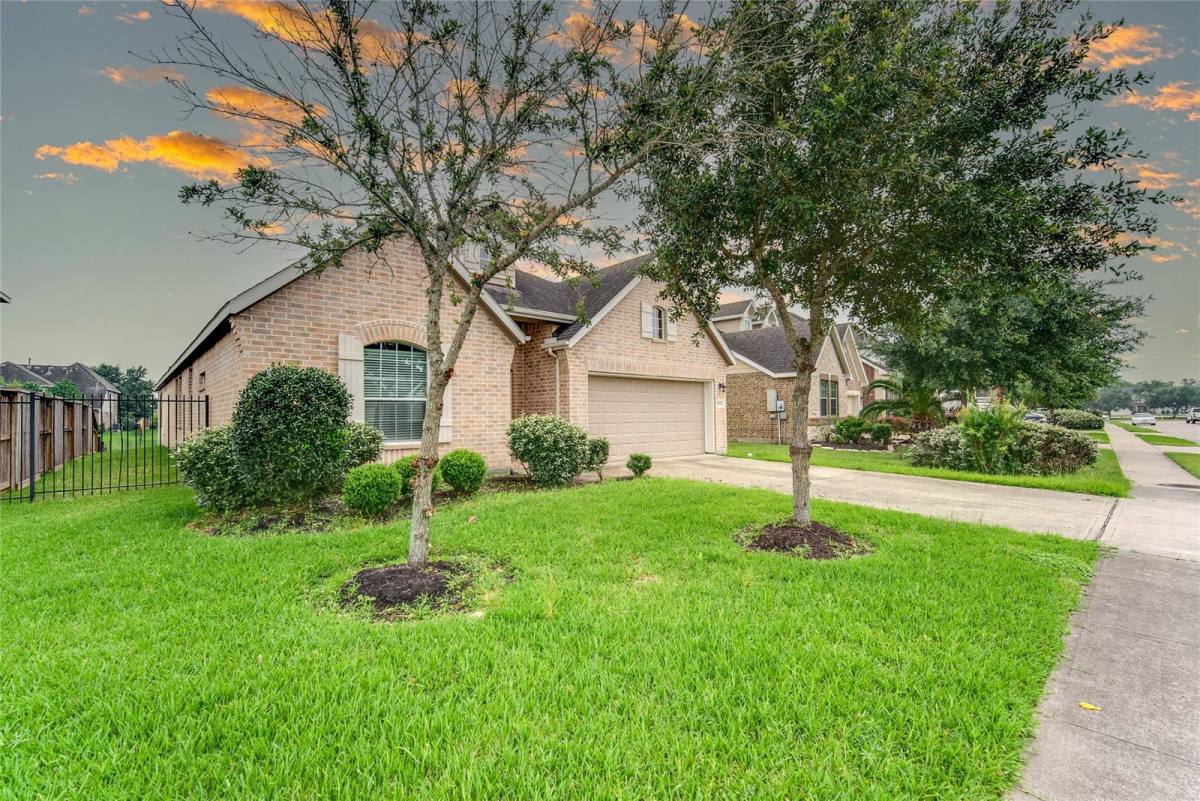 House for rent at 3935 Medici Court, Missouri City, TX 77459