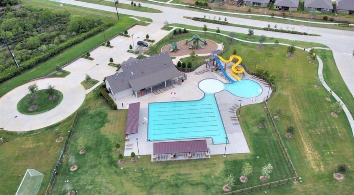 House for rent at 1109 Lakes Edge Lane, Missouri City, TX 77459