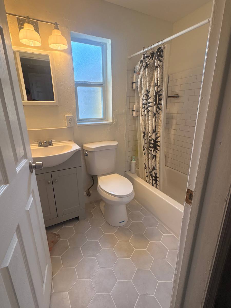 House for rent at 3300 16th Ave S, Saint Petersburg, FL 33712