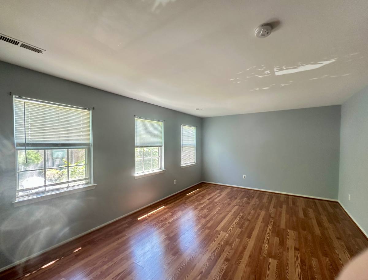 Townhouse for rent at 11553 Sullnick Way, Gaithersburg, MD 20878