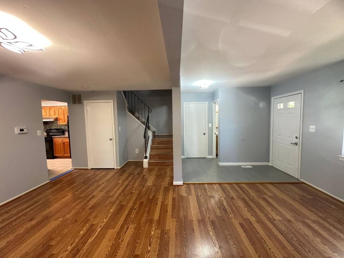 Townhouse for rent at 11553 Sullnick Way, Gaithersburg, MD 20878